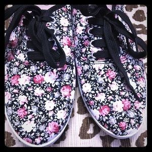 Floral Tennis Shoes